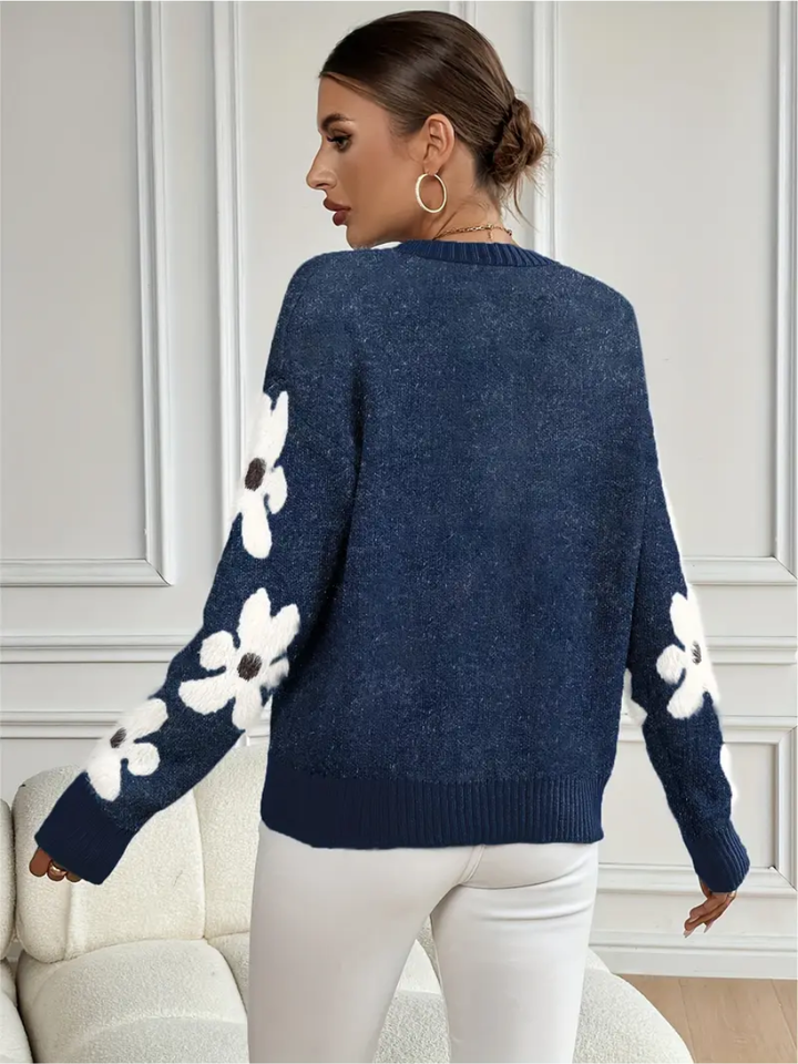 Isabella – Elegant floral print sweater