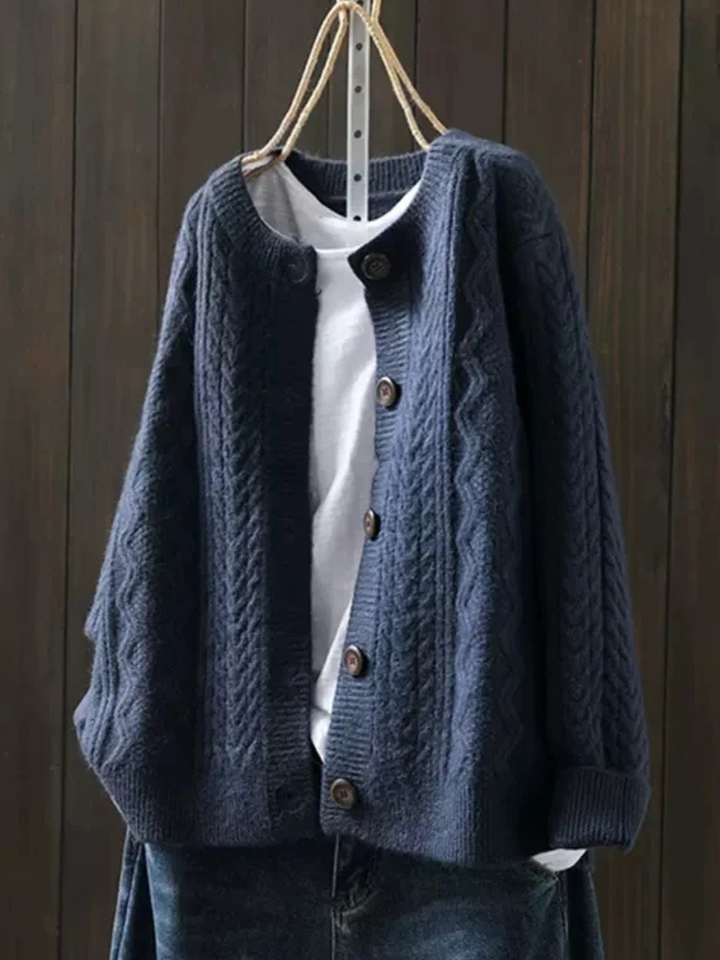 Amelia - CABLE CARDIGAN