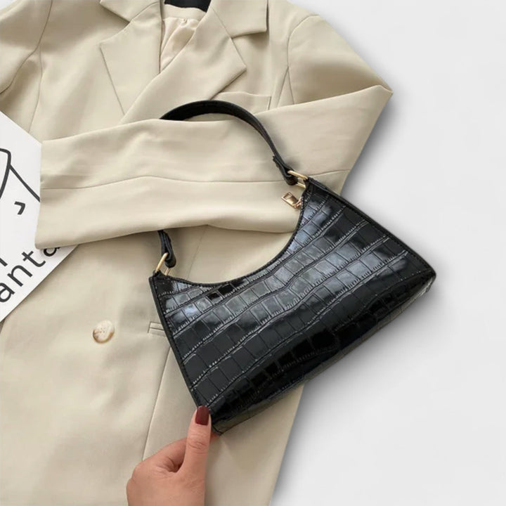 Ava - Shiny Leather Bag