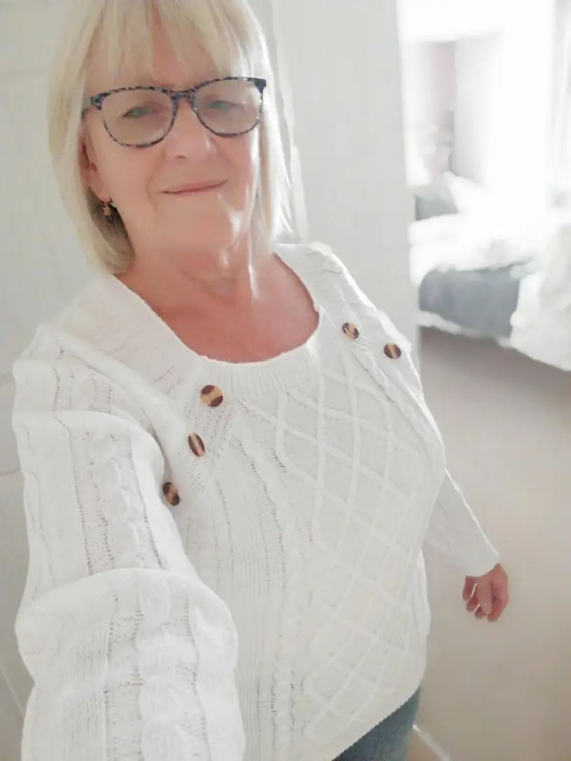 <h2>CUSTOMERS LOVE CLARA & ROSE BELMONT</h2>