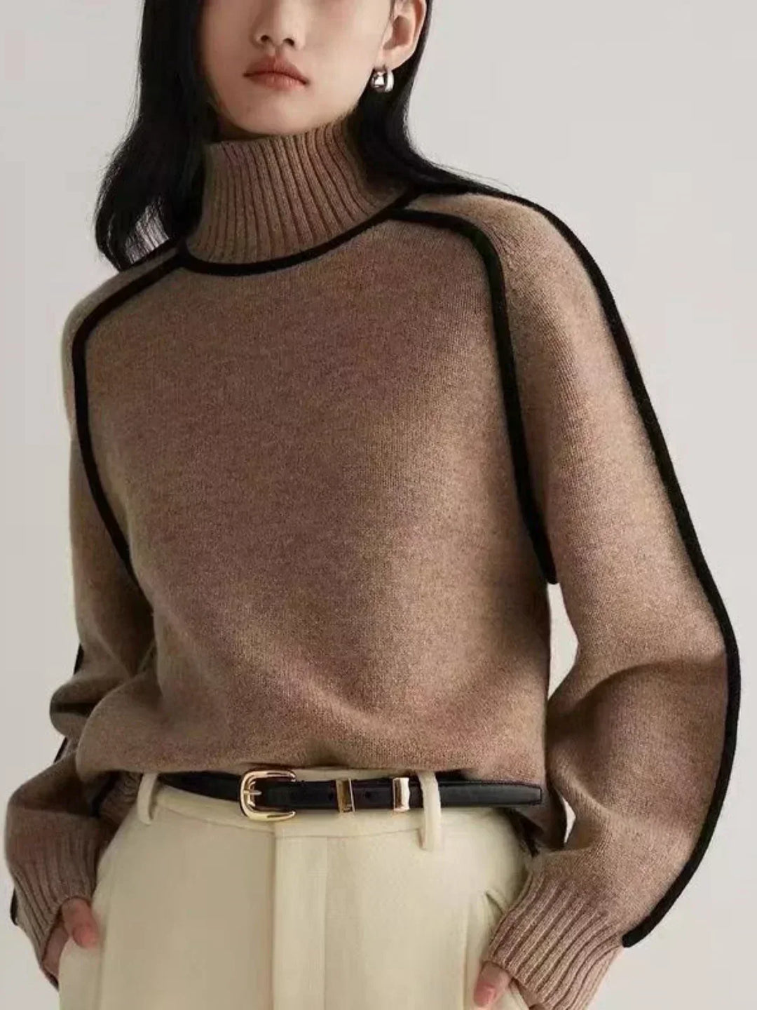 Lilia – Elegant turtleneck sweater