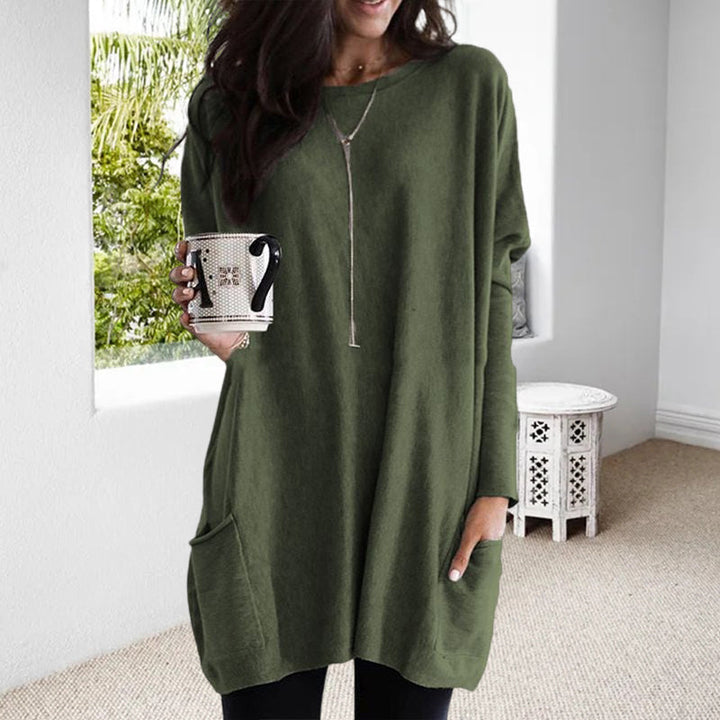 Mia – Soft tunic sweater with practical pockets