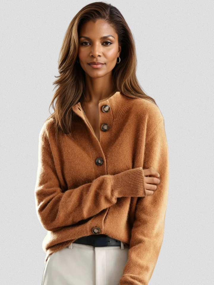 Marianne - Button Cardigan