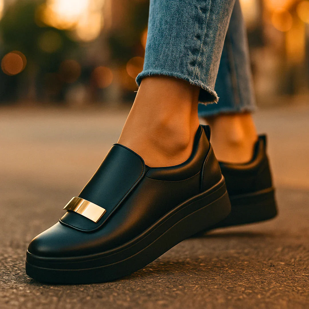 Charlotte - Platform Loafers