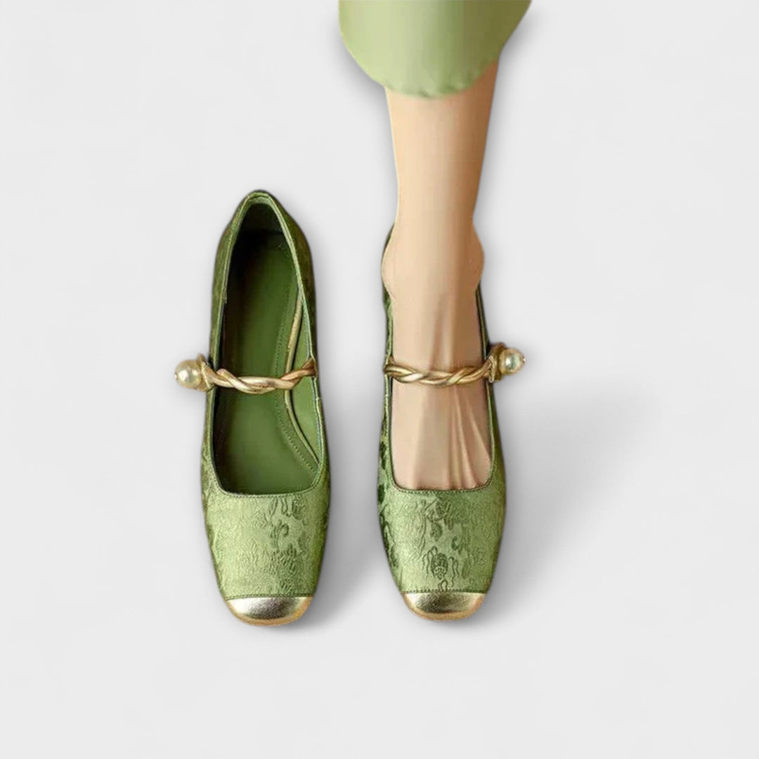 Veneta - Elegant Non-Slip Shoes