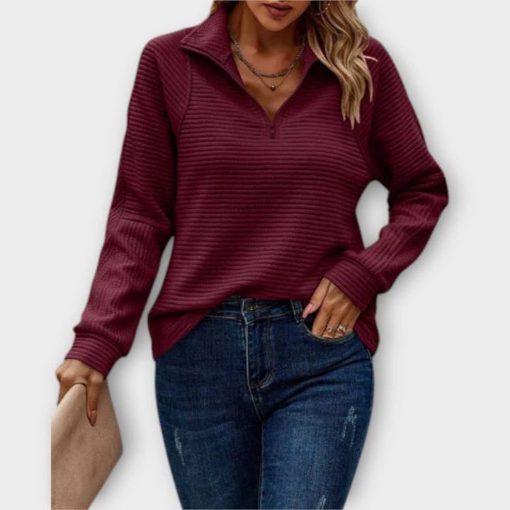 Lila | Stylish V-Neck Pullover